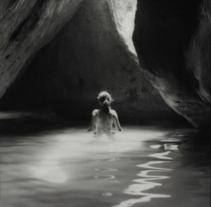 Image description is not available for 2001.008